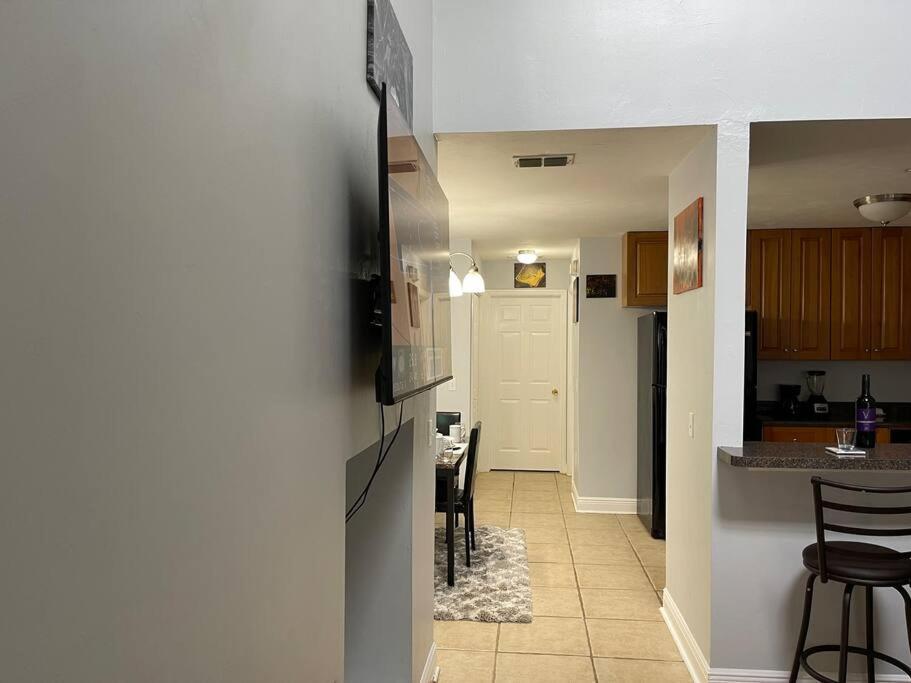 Cheerful 3-Bedrooms With Free Parking On Premises 탤러해시 외부 사진