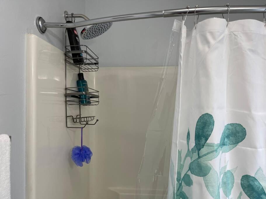 Cheerful 3-Bedrooms With Free Parking On Premises 탤러해시 외부 사진
