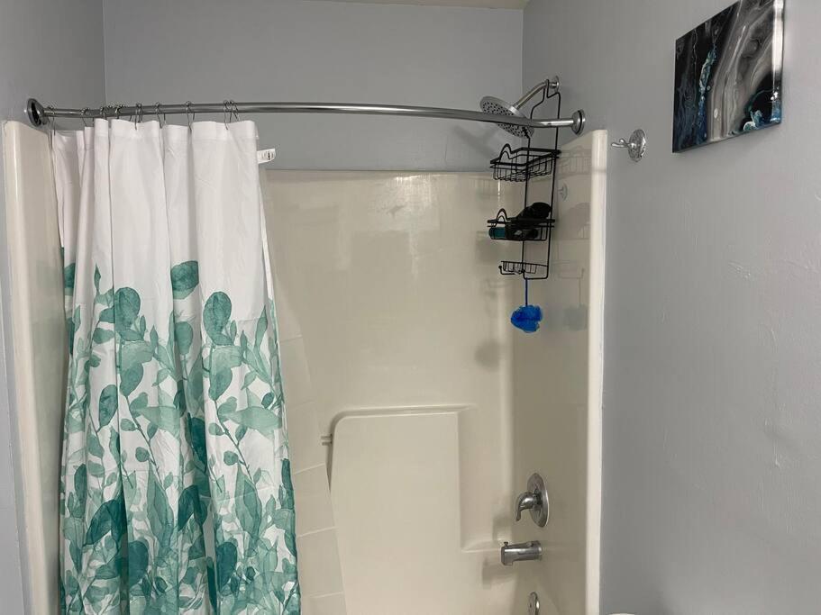 Cheerful 3-Bedrooms With Free Parking On Premises 탤러해시 외부 사진